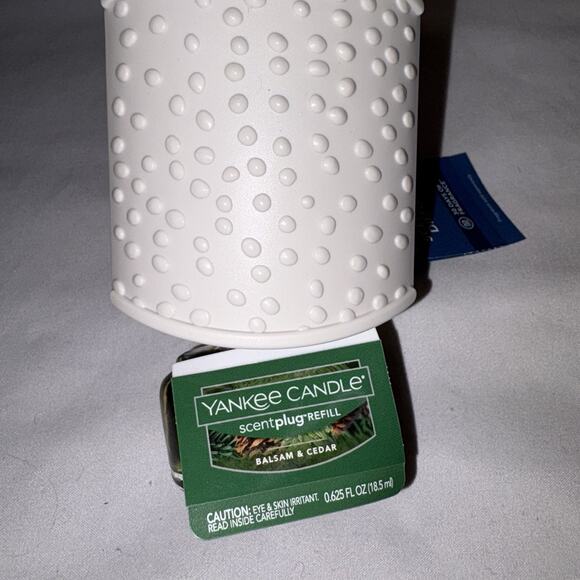 Yankee Candle Sparkling Cinnamon Jar Candle 7 oz AND Wall Scent Diffuser Balsam - Picture 5 of 5